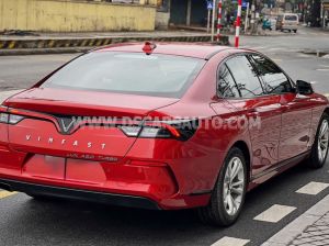 Xe VinFast Lux A 2.0 Tiêu chuẩn 2022