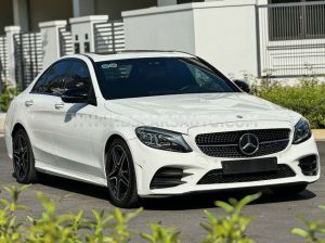 Xe Mercedes Benz C class C300 AMG 2019