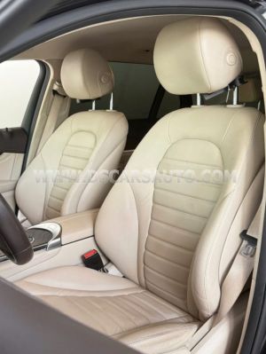 Xe Mercedes Benz GLC 200 4Matic 2020