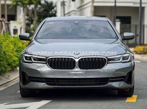 Xe BMW 5 Series 520i 2023