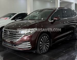 Xe Volkswagen Viloran Luxury 2024