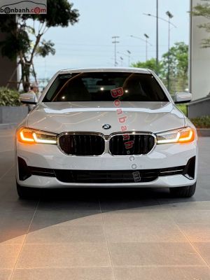 Xe BMW 5 Series 520i 2023