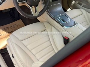 Xe Mercedes Benz GLC 200 4Matic 2020
