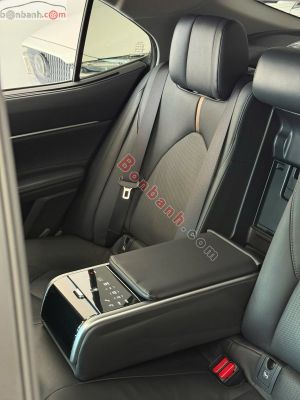 Xe Toyota Camry 2.5Q 2019