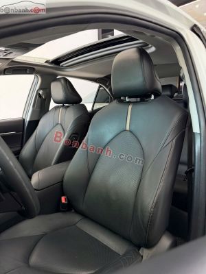 Xe Toyota Camry 2.5Q 2019