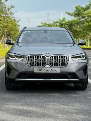 Xe BMW X3 sDrive20i 2024