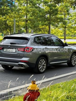 Xe BMW X3 sDrive20i 2024