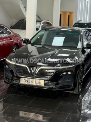 Xe VinFast Lux A 2.0 Premium 2.0 AT 2019