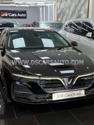 Xe VinFast Lux A 2.0 Premium 2.0 AT 2019