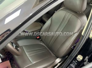Xe VinFast Lux A 2.0 Premium 2.0 AT 2019