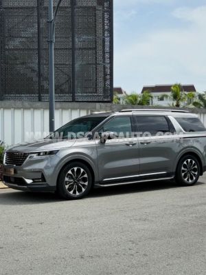 Xe Kia Carnival Signature 3.5G 2024