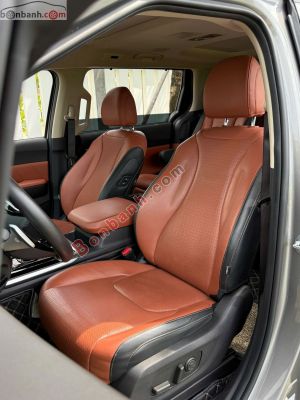 Xe Kia Carnival Signature 3.5G 2024