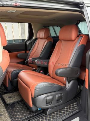 Xe Kia Carnival Signature 3.5G 2024