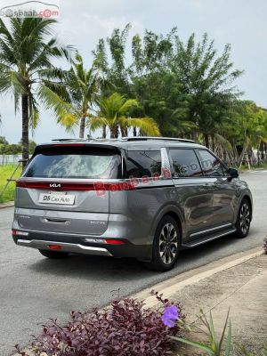Xe Kia Carnival Signature 3.5G 2024