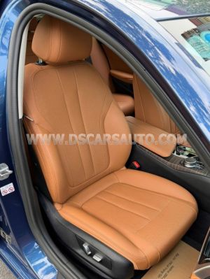 Xe BMW 5 Series 520i Luxury Line 2022