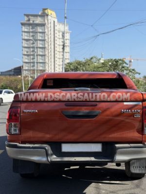 Xe Toyota Hilux 2.4E 4x2 AT 2018