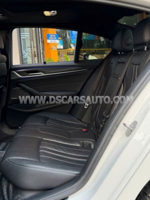 Xe BMW 5 Series 520i M Sport 2023
