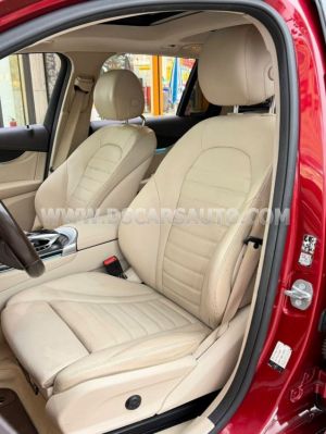 Xe Mercedes Benz GLC 300 4Matic 2018
