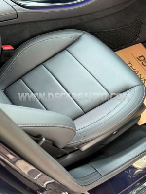 Xe Mercedes Benz E class E300 AMG 2019