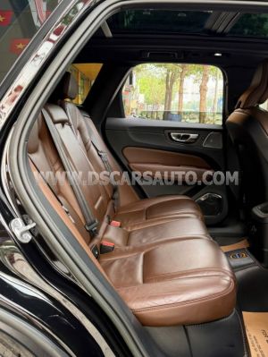 Xe Volvo XC60 Recharge T8 AWD 2022