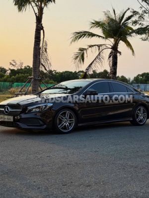 Xe Mercedes Benz CLA class CLA 250 4Matic 2017