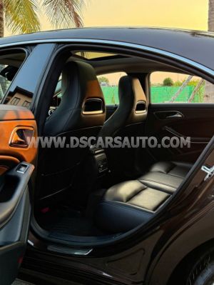 Xe Mercedes Benz CLA class CLA 250 4Matic 2017