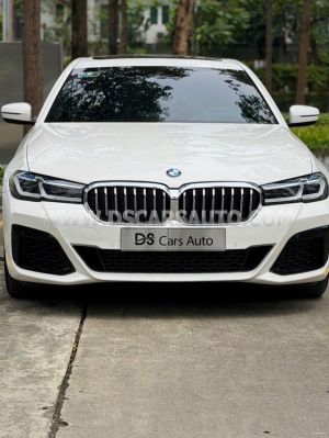 Xe BMW 5 Series 520i M Sport 2023