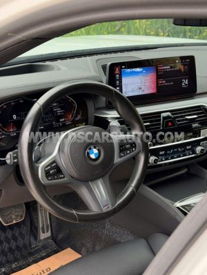 Xe BMW 5 Series 520i M Sport 2023