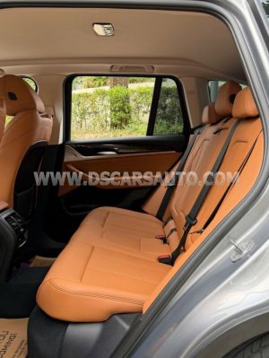Xe BMW X3 sDrive20i 2023