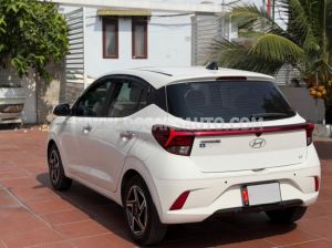 Xe Hyundai i10 1.2 AT 2025