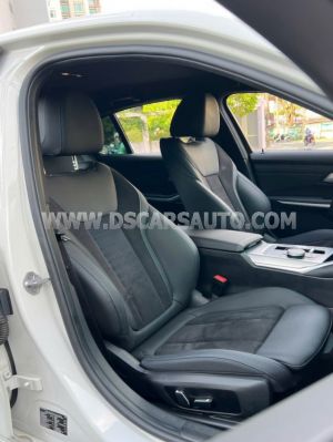 Xe BMW 3 Series 320i M Sport 2024