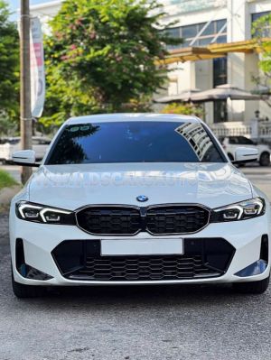 Xe BMW 3 Series 320i M Sport 2024