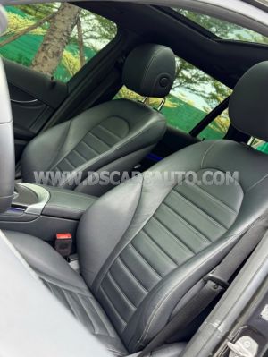 Xe Mercedes Benz GLC 300 4Matic 2020