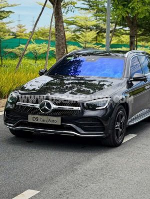Xe Mercedes Benz GLC 300 4Matic 2020