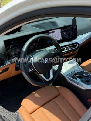 Xe BMW 3 Series 320i Sport Line 2024