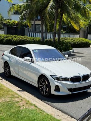 Xe BMW 3 Series 320i Sport Line 2024