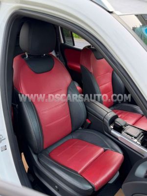 Xe Mercedes Benz GLB 200 AMG 2021