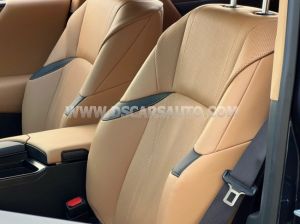Xe Lexus ES 250 2022