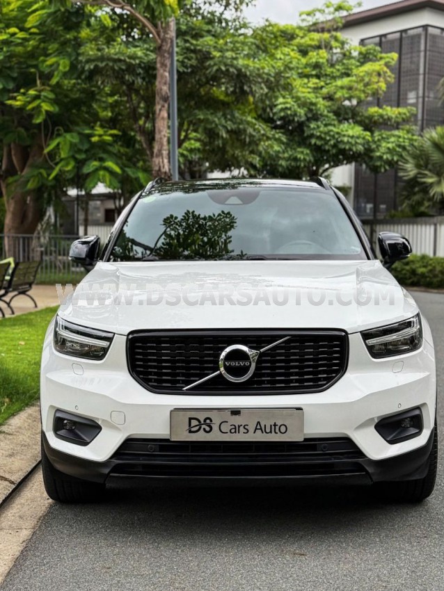 Volvo XC40 T5 AWD R-Design