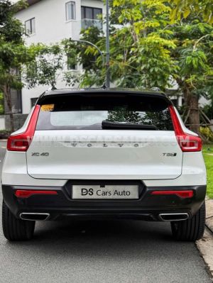 Xe Volvo XC40 T5 AWD R-Design 2019