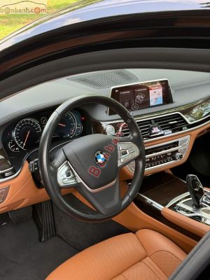 Xe BMW 7 Series 730Li 2018