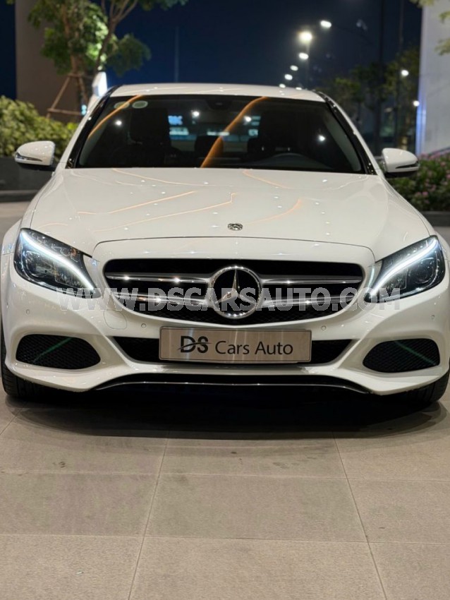 Mercedes Benz C200