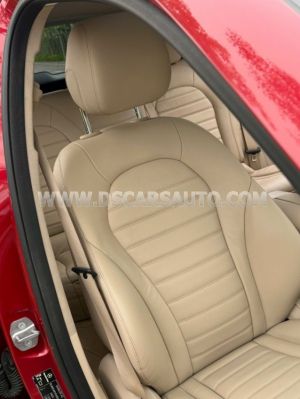 Xe Mercedes Benz GLC 300 4Matic 2019