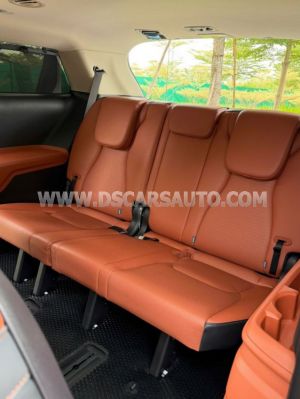 Xe Kia Carnival Signature 2.2D 2024