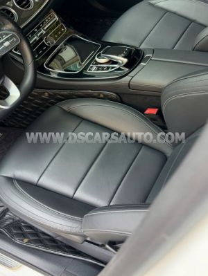 Xe Mercedes Benz E class E300 AMG 2020