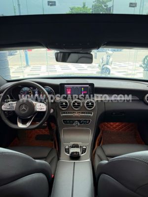 Xe Mercedes Benz C class C300 AMG 2020