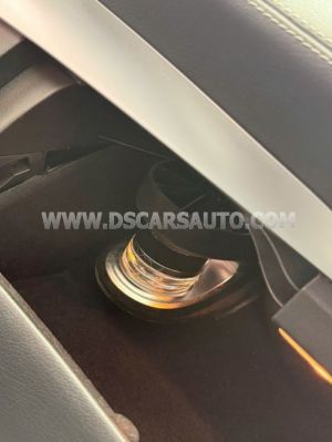 Xe Mercedes Benz C class C300 AMG 2020