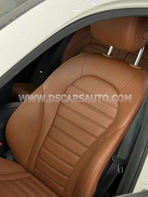 Xe Mercedes Benz GLC 300 4Matic 2017