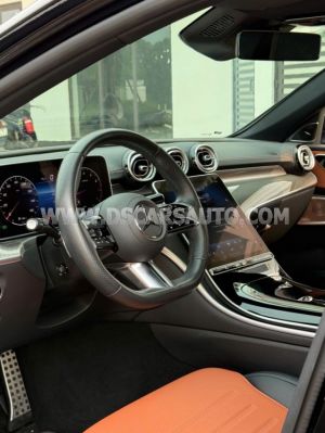 Xe Mercedes Benz C class C300 AMG 2023