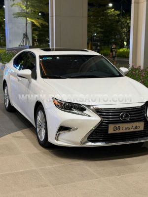 Xe Lexus ES 250 2017